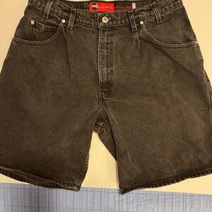 Levi’s SilverTab Loose Black Denim Shorts 34 Waist Skater Y2K Vintage Style